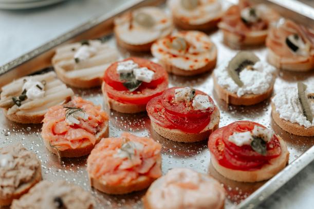 Hochzeit Auf Burg Rötteln In Lörrach Apero Häppchen Catering Für Die Hochzeitsgäste